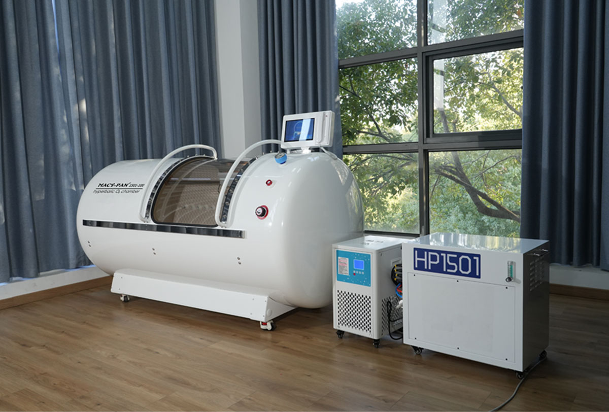 Hyperbaric chamber safety features