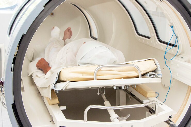 hyperbaric oxygen chamber for chronic pain relief