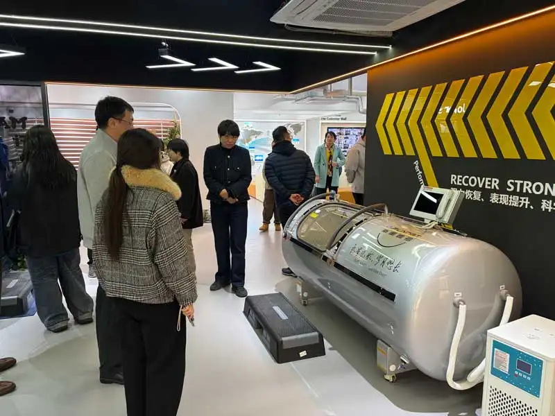 Meteorologists Visit the MACY-PAN Home Hyperbaric Oxygen Chamber